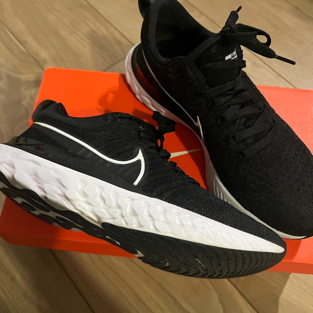Nike Infinity React - image 2